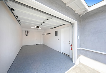 Private Attached Garage